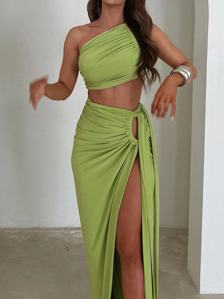 Girls Of Fashion Irregular Women 2 Piece Set One Shoulder Backless Sleeveless Crop Tops+Solid Pleat Skinny Slits Long Skirts Sexy Suit