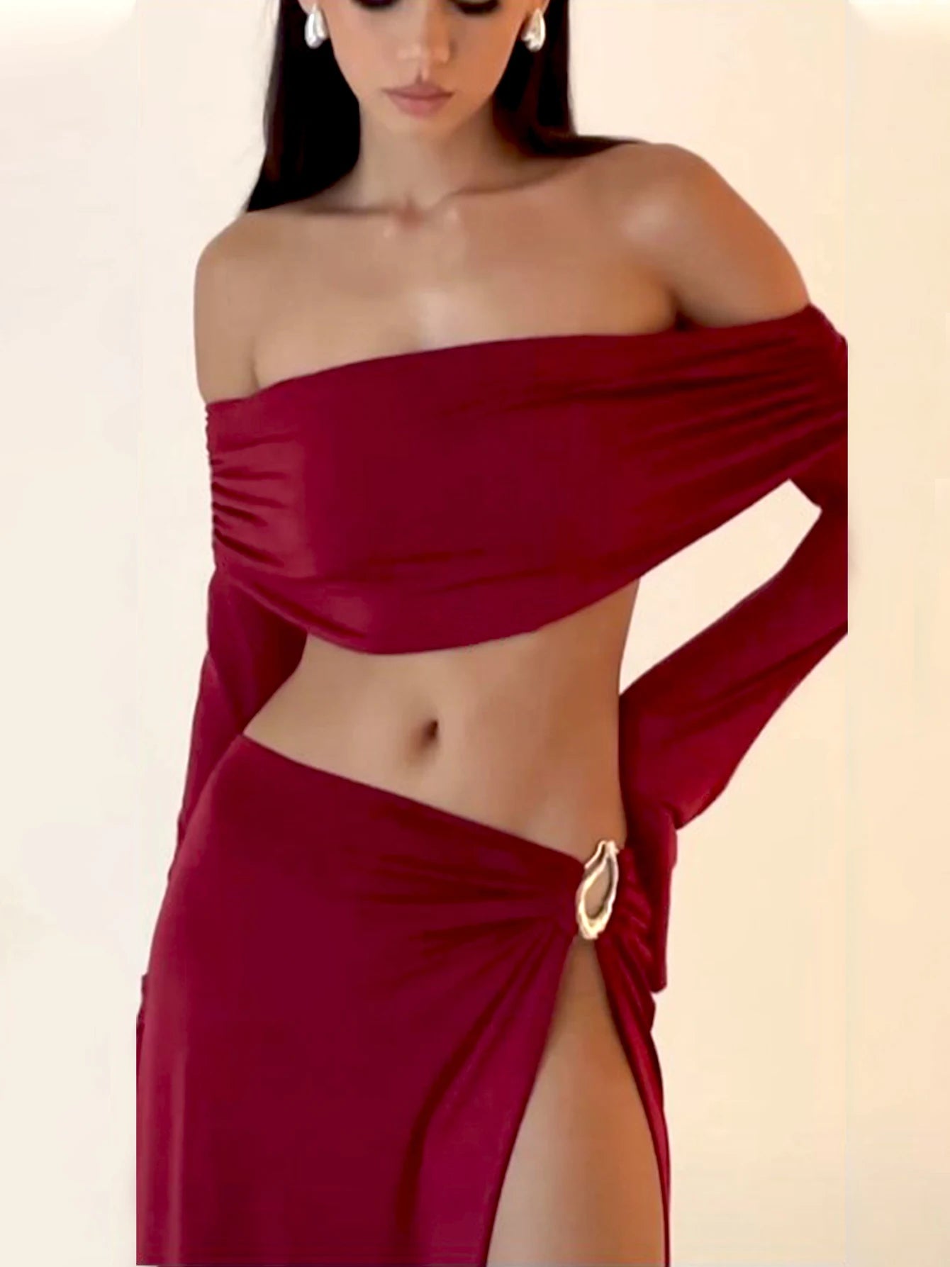 Girls Of Fashion Sexy Elegant 2 Piece Set Women Pleats Slash Neck Waistless Crop Tops+Metal Rings Patchwork Long Skirts Clubwear Suit